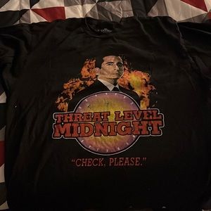 The office. Threat level midnight XL shirt
